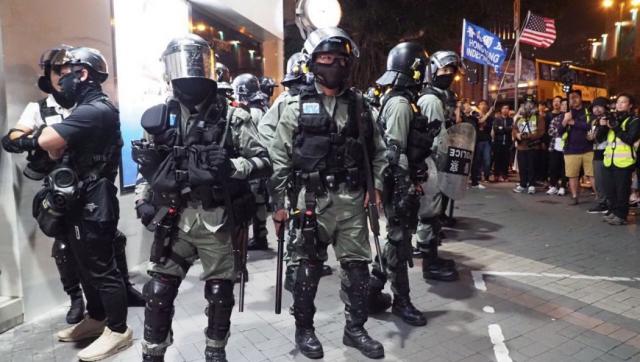Hồng Kông: Giáng Sinh trong khủng bố, cảnh sát bắt 200 người